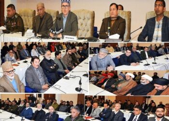 Express grief, sorrow without disturbing peace: CM Omar to people 