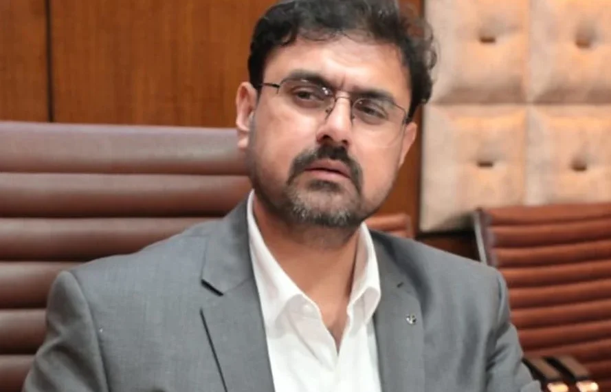 No shortage of fuel in J&K: Minister Sharma