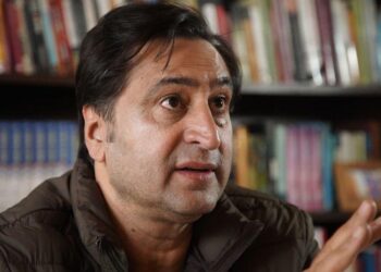 Lone seeks review of EWS norms for Jobs, Admissions reservation