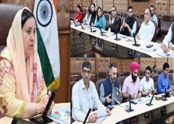 Take firm action against Private schools indulging in arbitrary fee hikes: Sakeena Itoo