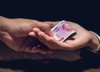 ACB arrests PDD meter reader in bribery case