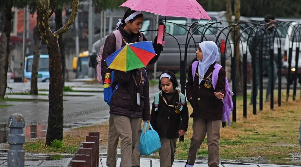 Snowfall in higher reaches, rains lash plains