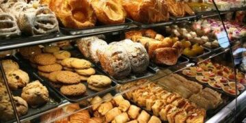 Kashmir bakers’ association distributes over 560 Eid kits among underprivileged