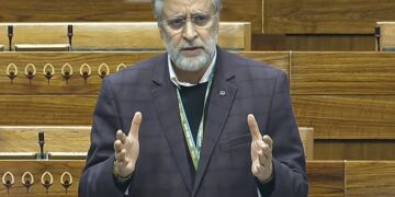 MP Mian Altaf announces major works on Mughal Road