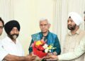 Delegation calls on LG Manoj Sinha