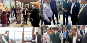 Satish Sharma meets Union Minister Dr. Mansukh Mandaviya in Srinagar