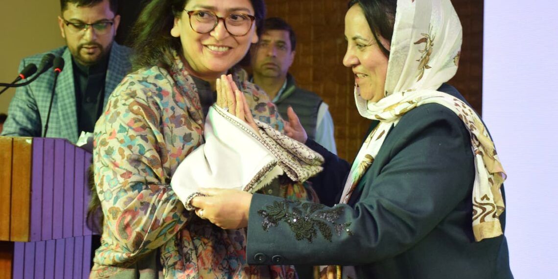 Sakeena Itoo interacts with visiting Parliamentary Standing Committee in Srinagar
