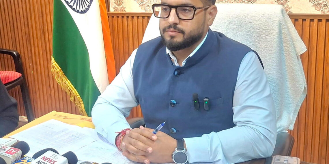 Adequate stocks of fuel available in Rajouri: DC reassures public