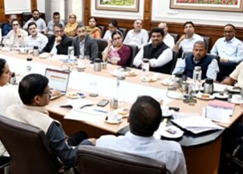 CS reviews implementation strategy for Urban Challenge Fund in J&K