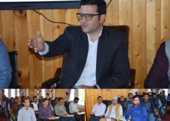 DC Budgam oversees Censes 2027 training programme
