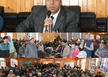 DDC Anantnag convenes Public Durbar at Dooru