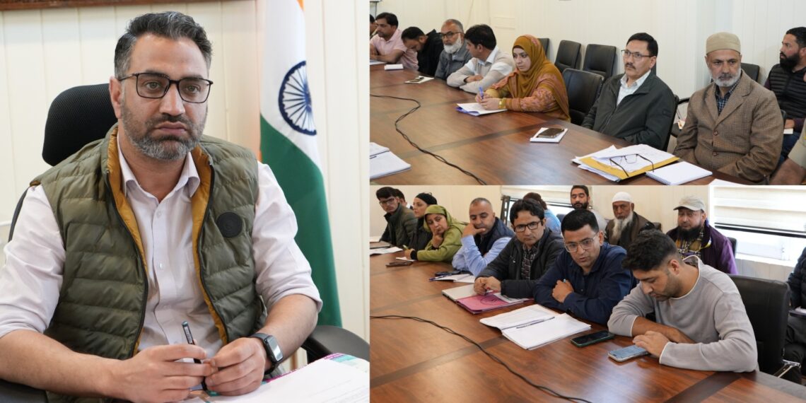 DLTC Meeting stresses timely completion of connectivity works in Ganderbal
