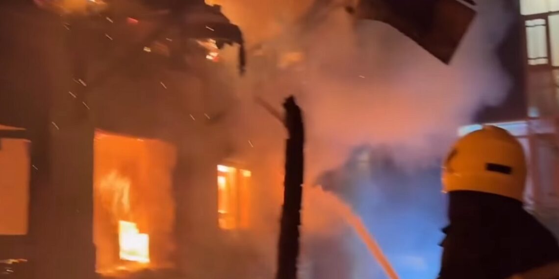 Blaze turns Nowhatta homes to ashes