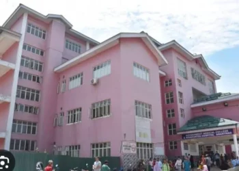 Woman dies of alleged medical negligence at GMC Anantnag