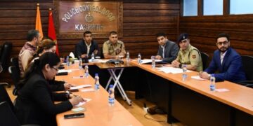 === IGP, Div Com review 100-day anti-drug drive ===  296 peddlers arrested, 281 cases registered in Kashmir