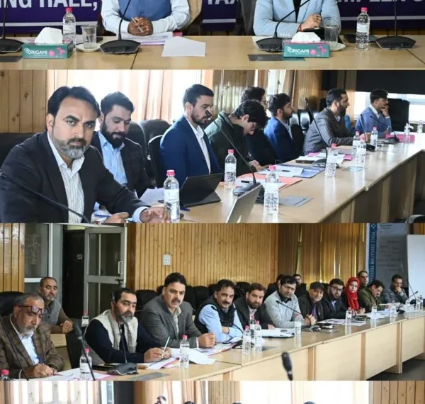 Comm State Taxes chairs review meeting of Kashmir division
