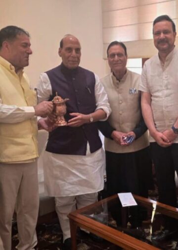 J&K MPs, MLAs meet Defence Minister