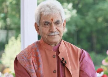 LG Sinha greets people on Easter