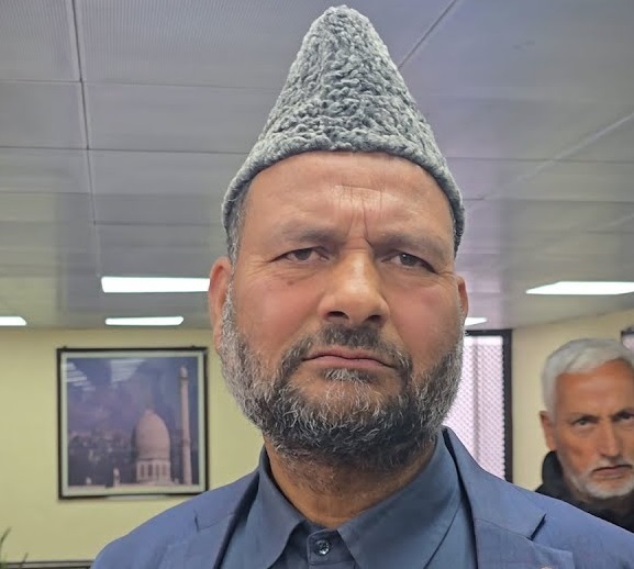 BJP appears weak without LoP: Naik