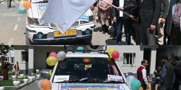 Panchayat Electoral Roll Revision: DC Anantnag flags off SVEEP IEC Vans