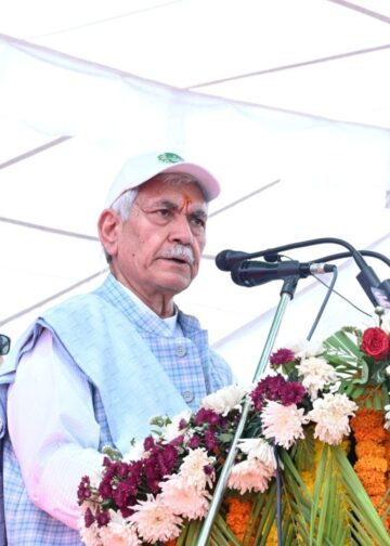 === Nasha Mukt Jammu Kashmir Abhiyaan ===  LG Sinha sets 30-day deadline to dismantle drug networks across J&K