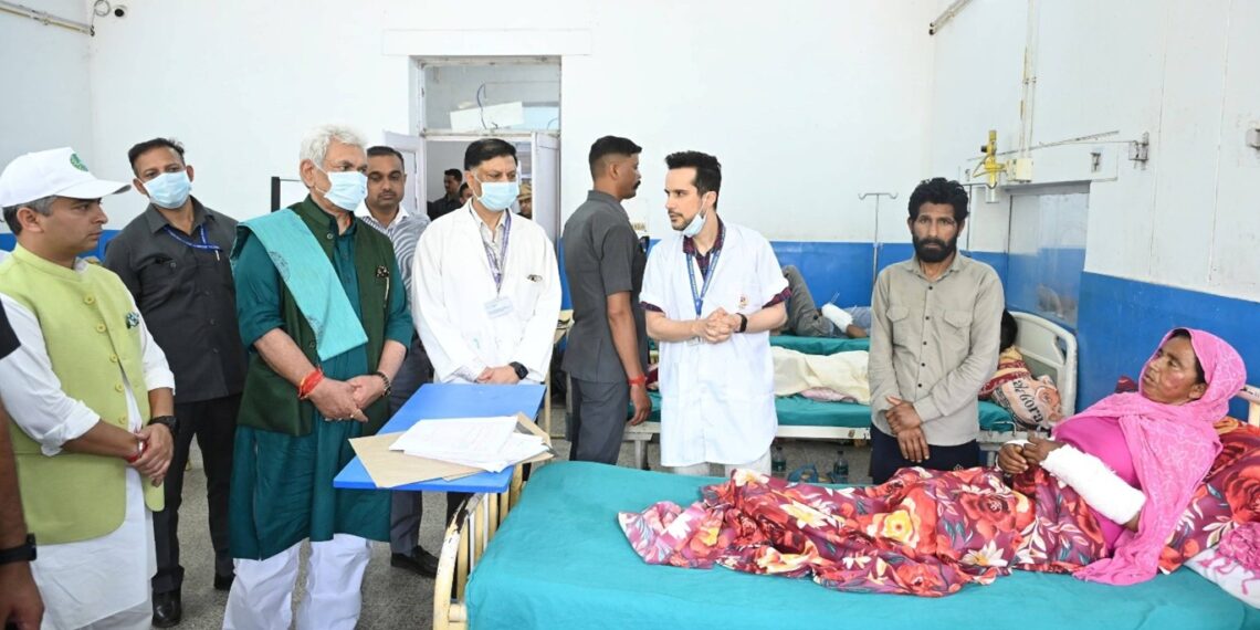 Udhampur accident: LG meets injured at GMC