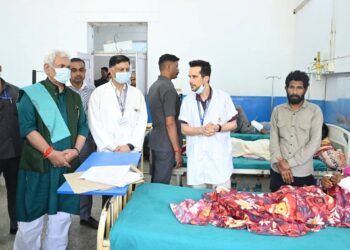 Udhampur accident: LG meets injured at GMC