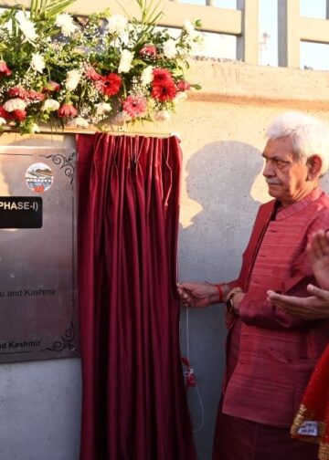 === Baisakhi boost for Jammu ===  LG dedicates Rs 156-cr Tawi Riverfront Phase-I to public