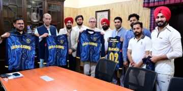 CM Omar unveils Sher-i-Kashmir Cricket Club jersey
