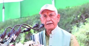 Pak smuggling drugs into J&K to fund terrorism, destroy our youth: LG Sinha