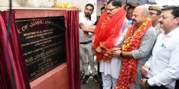 Rana lays foundation for Tawi embankment works