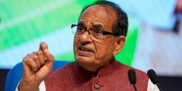 Union Min Chouhan announces mega package of Rs 4,568 cr for J&K