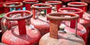 Centre asks states to crack down on hoarding, black marketing