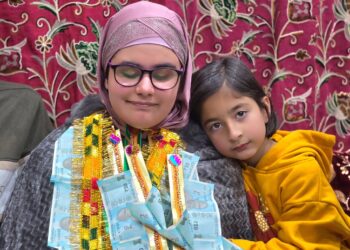 Visually impaired Zainab Bilal scores 95% in CBSE class 10 exams
