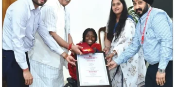LG Sinha felicitates para-archer Payal Nag