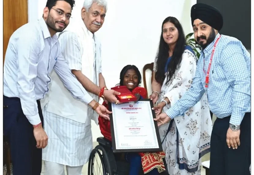 LG Sinha felicitates para-archer Payal Nag