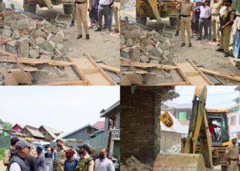 Suspected drug peddler’s shop demolished in Baramulla