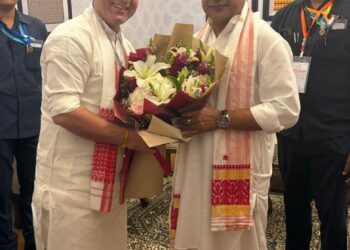 LoP Sharma attends swearing-in ceremony of Assam CM