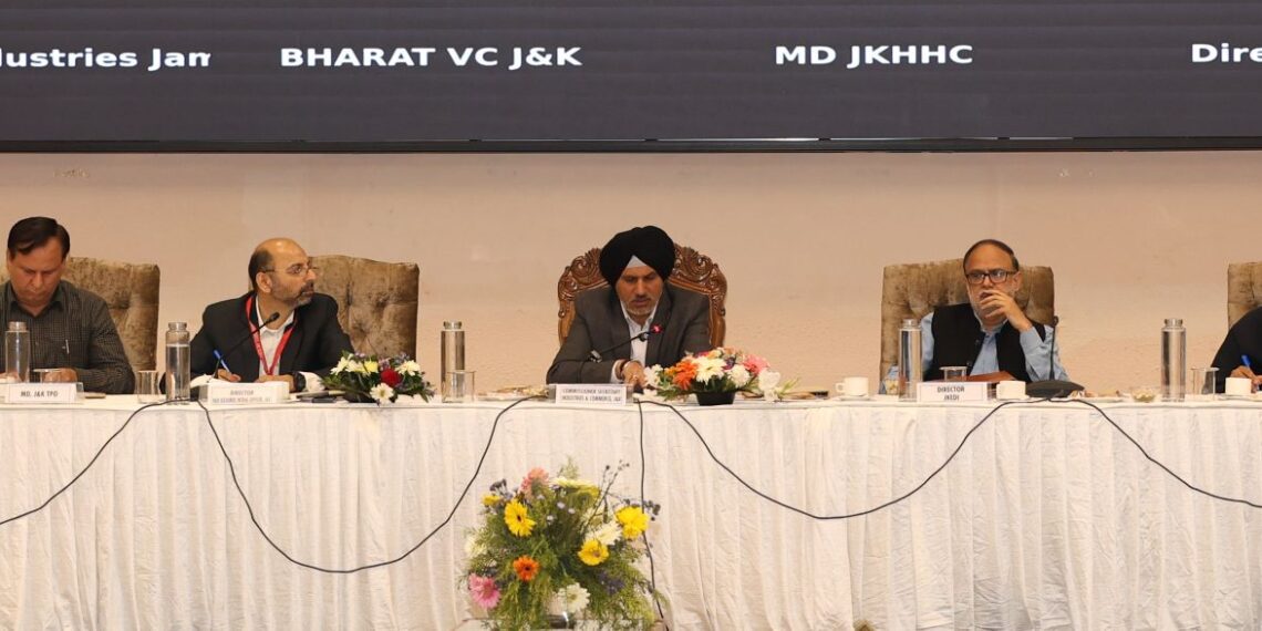 Textiles export push gets major fillip in Kashmir