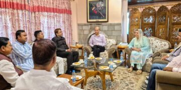 Bihar Legislative Assembly Committee on Minority Welfare calls on Sakina Itoo, Advisor to CM