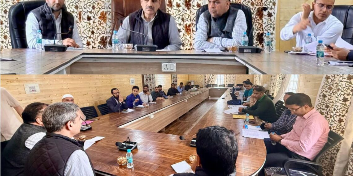 Additional Commissioner Kashmir reviews digitisation of Jamabandis in Shopian