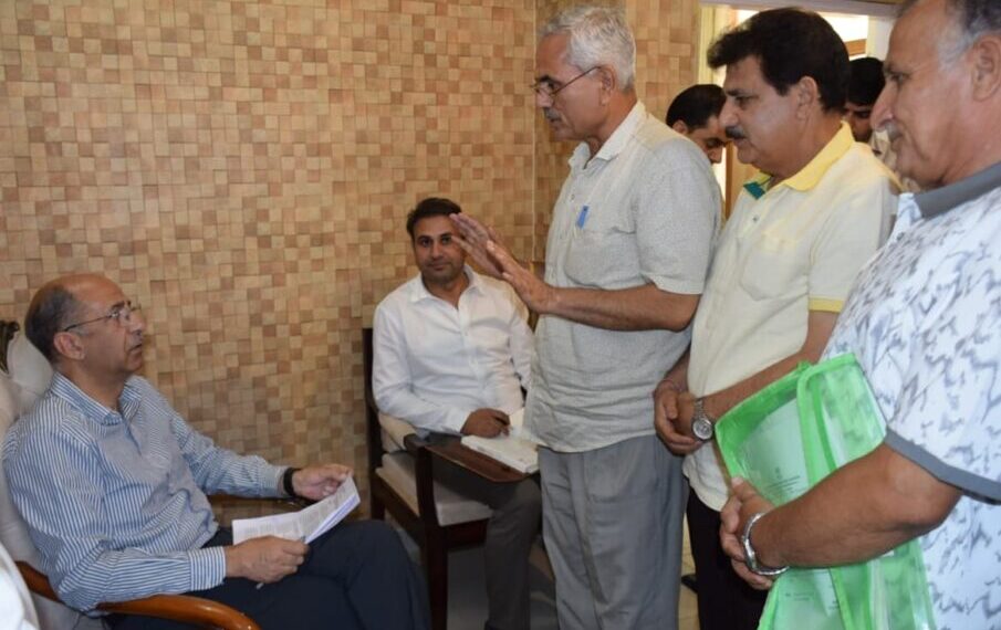 RAABITA Outreach : Advisor Nasir Aslam Wani meets delegations in Jammu