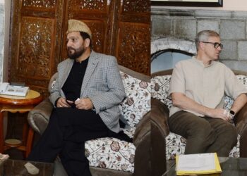 CM interacts with public representatives, deputations at Raabita