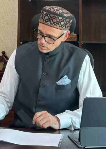 CM extends greetings on Urs Mir Sayyid Ali Hamadani (RA)