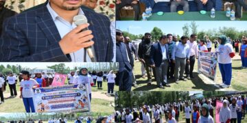 Nasha Mukt Bharat Abhiyaan : DC Kulgam inaugurates Girls Cricket Tournament in Chawalgam
