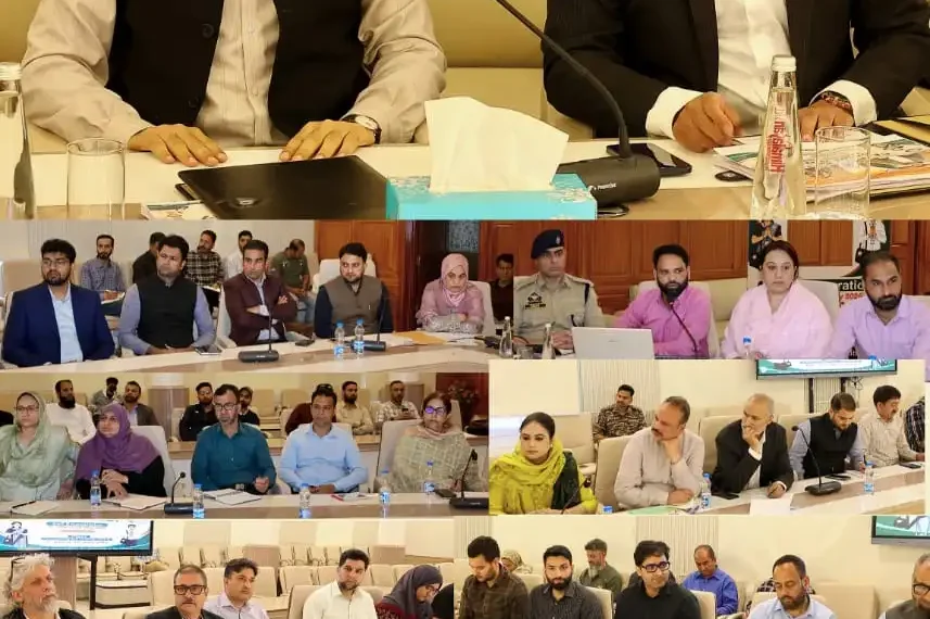 Census-2027 : DC Srinagar, SMC Commissioner review preparations for self-enumeration