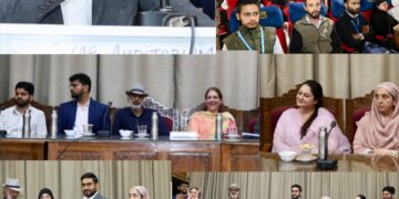 District Admin Srinagar organises Rolling Trophy Inter-College Painting Competition