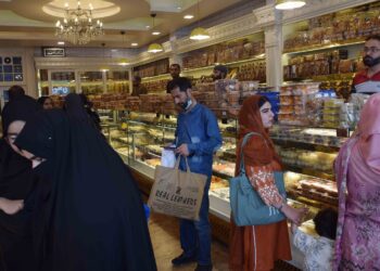 Soaring prices, financial strain dampen rush across Kashmir