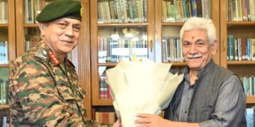 GoC 15 Corps, others call on LG Sinha