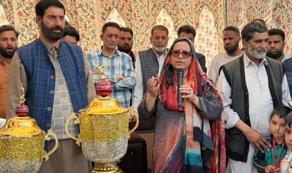 Sakeena Itoo inaugurates Shaheed Wali Mohammad Itoo Memorial Cricket Tournament at DH Pora Kulgam